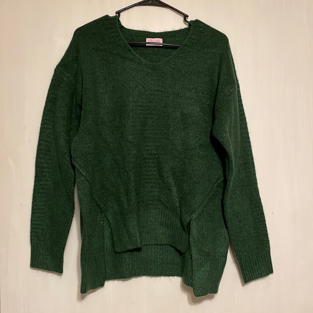 Green oversized sweater from Pink Lily